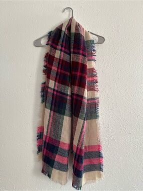 Plaid Fringe Blanket Scarf in Pink and Beige